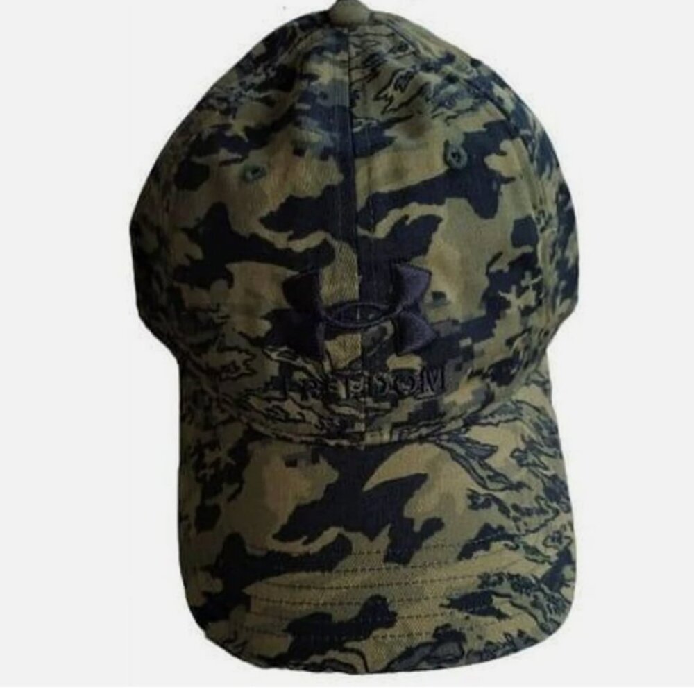 Under Armour Freedom Men's Camouflage Adjustable Baseball Hat